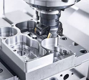 The Advantages of Automation in CNC Machining: Enhancing Precision and Productivity